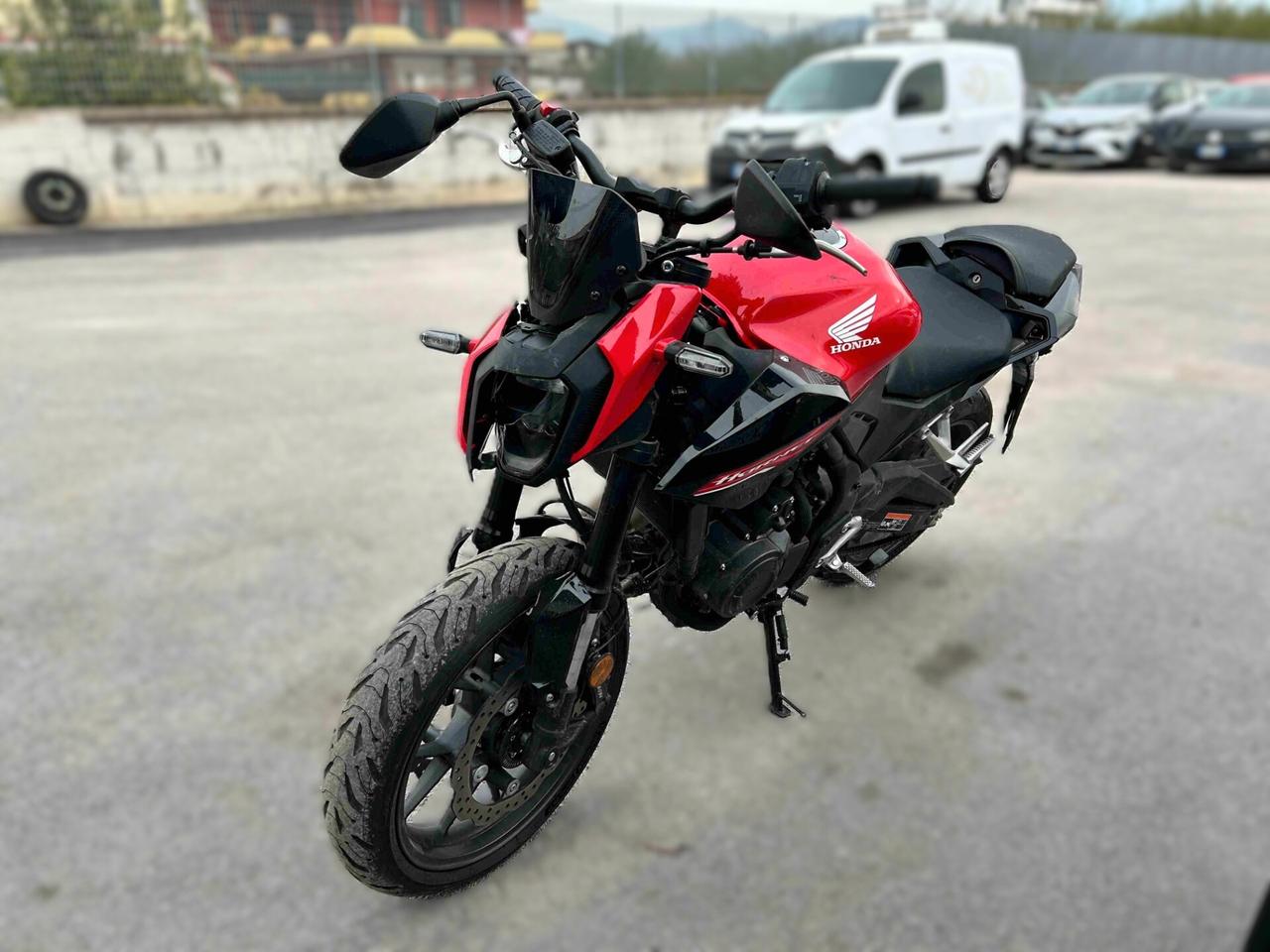 Honda CB 500 Hornet - 2025 Incidentata