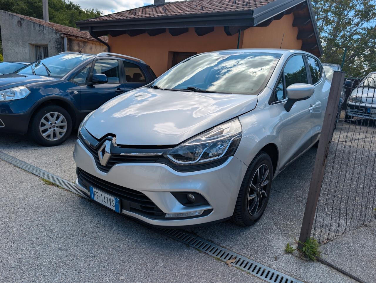 Clio 1.5 Diesel 2017 — Neopatentati — Garanzia