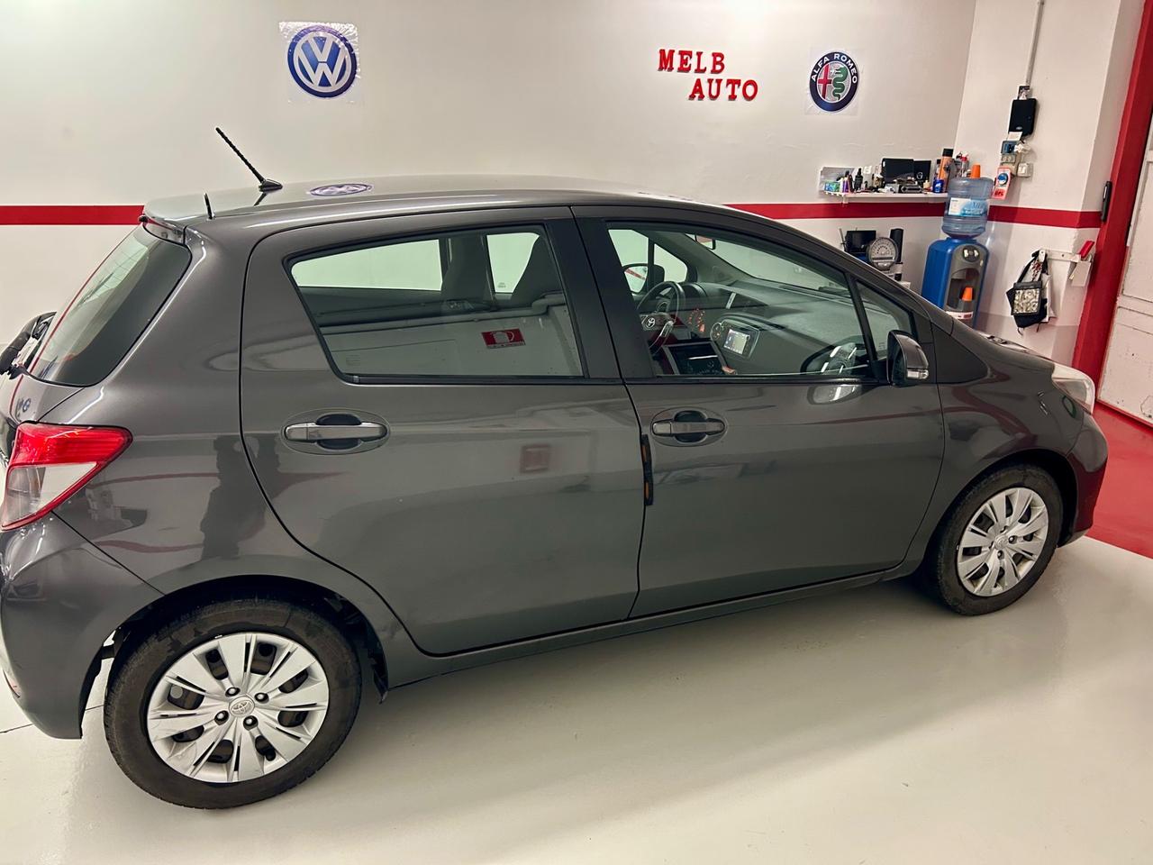 Toyota Yaris 1.0 5 porte Lounge