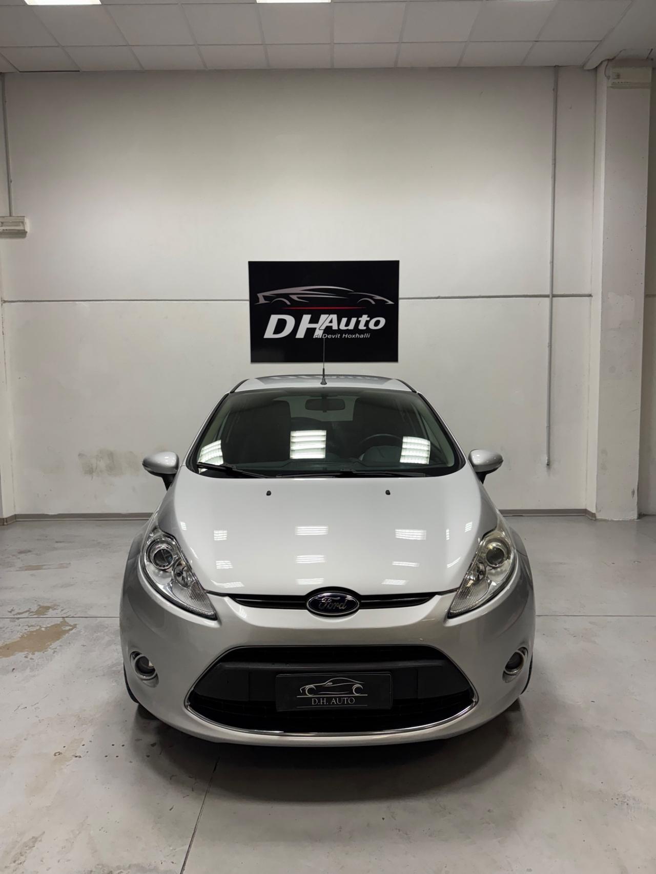Ford Fiesta 1.4 5p. Bz.- GPL Titanium
