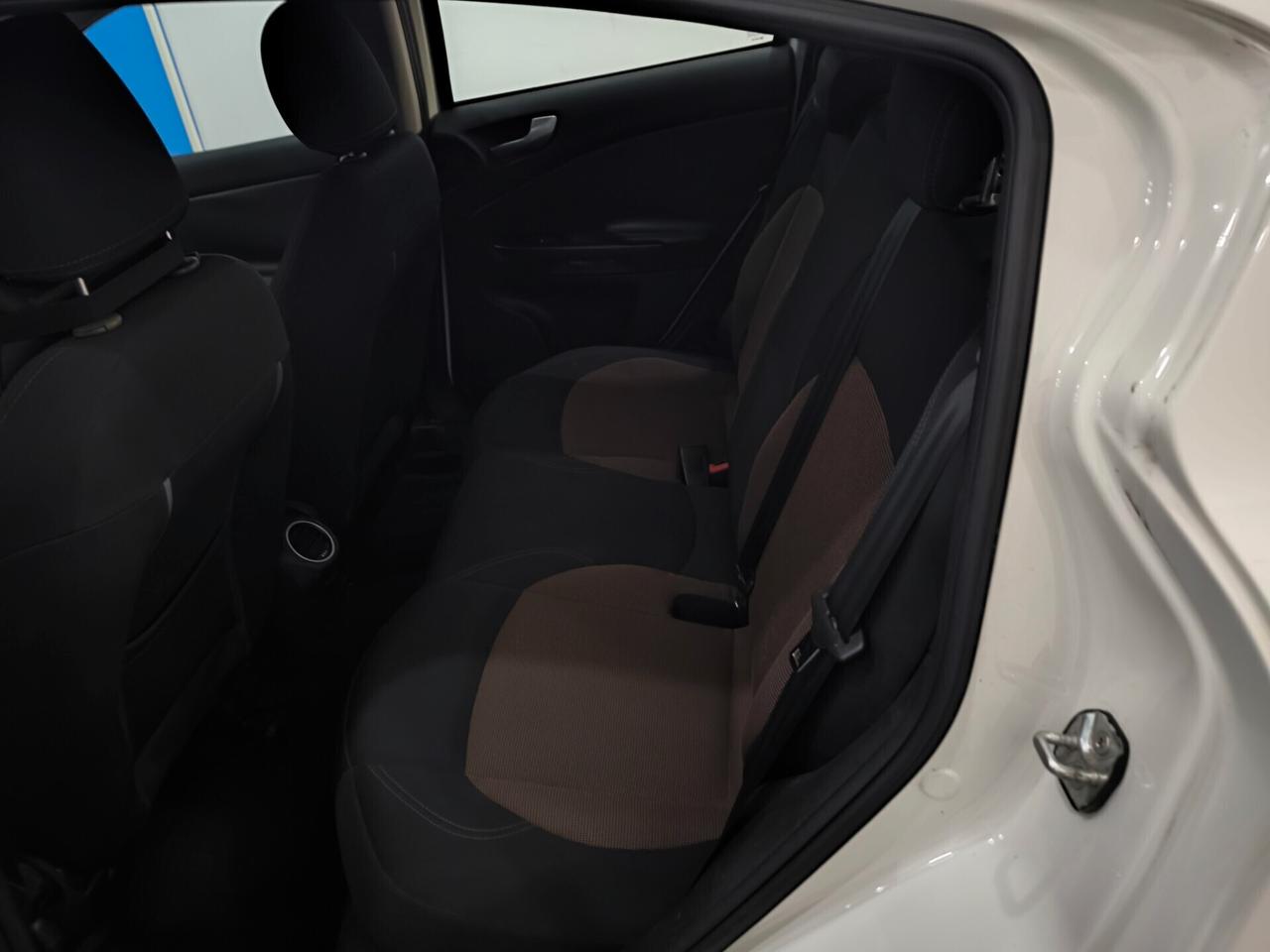 Alfa Romeo Giulietta 1.6 JTDm-2 105 CV Distinctive