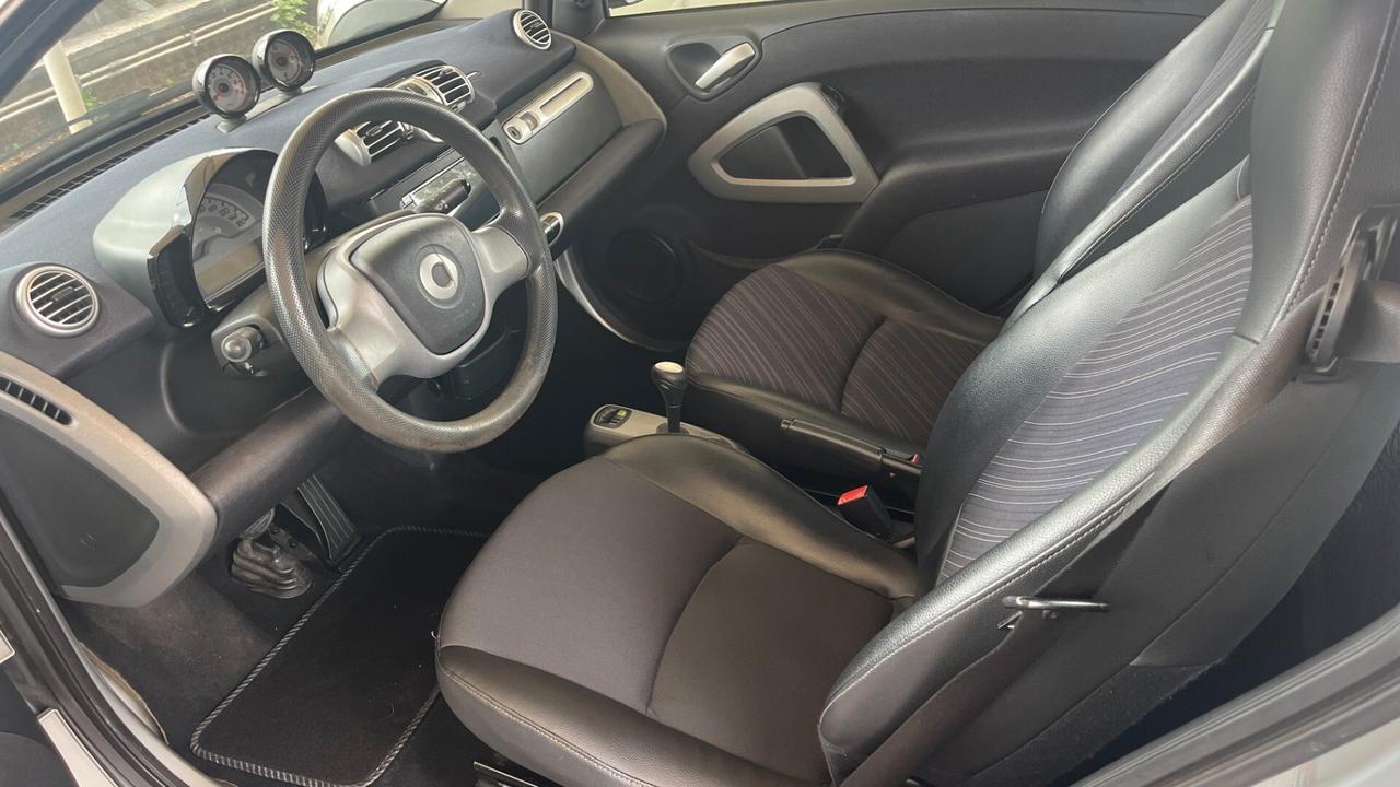 Smart ForTwo 1000 52 kW MHD coupé pulse