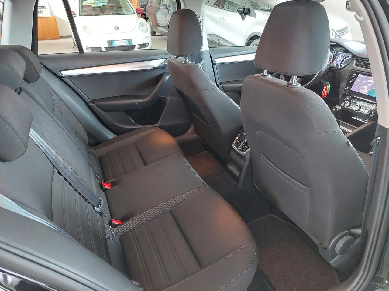 SKODA Octavia 1.6 TDI SCR 115 CV Wagon Ambition - 2019