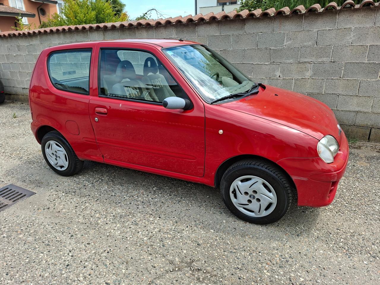 Fiat 600 1.1 Active *CLIMA*