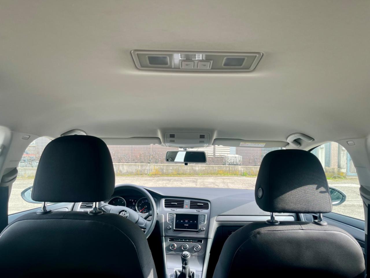 VW Golf 1.6tdi 90cv 2015 59.000km pari al nuovo