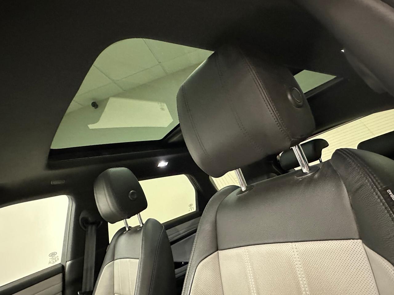 Land Rover Range Rover Evoque 2.0D I4-L.Flw 150 CV AWD Auto R-Dynamic S