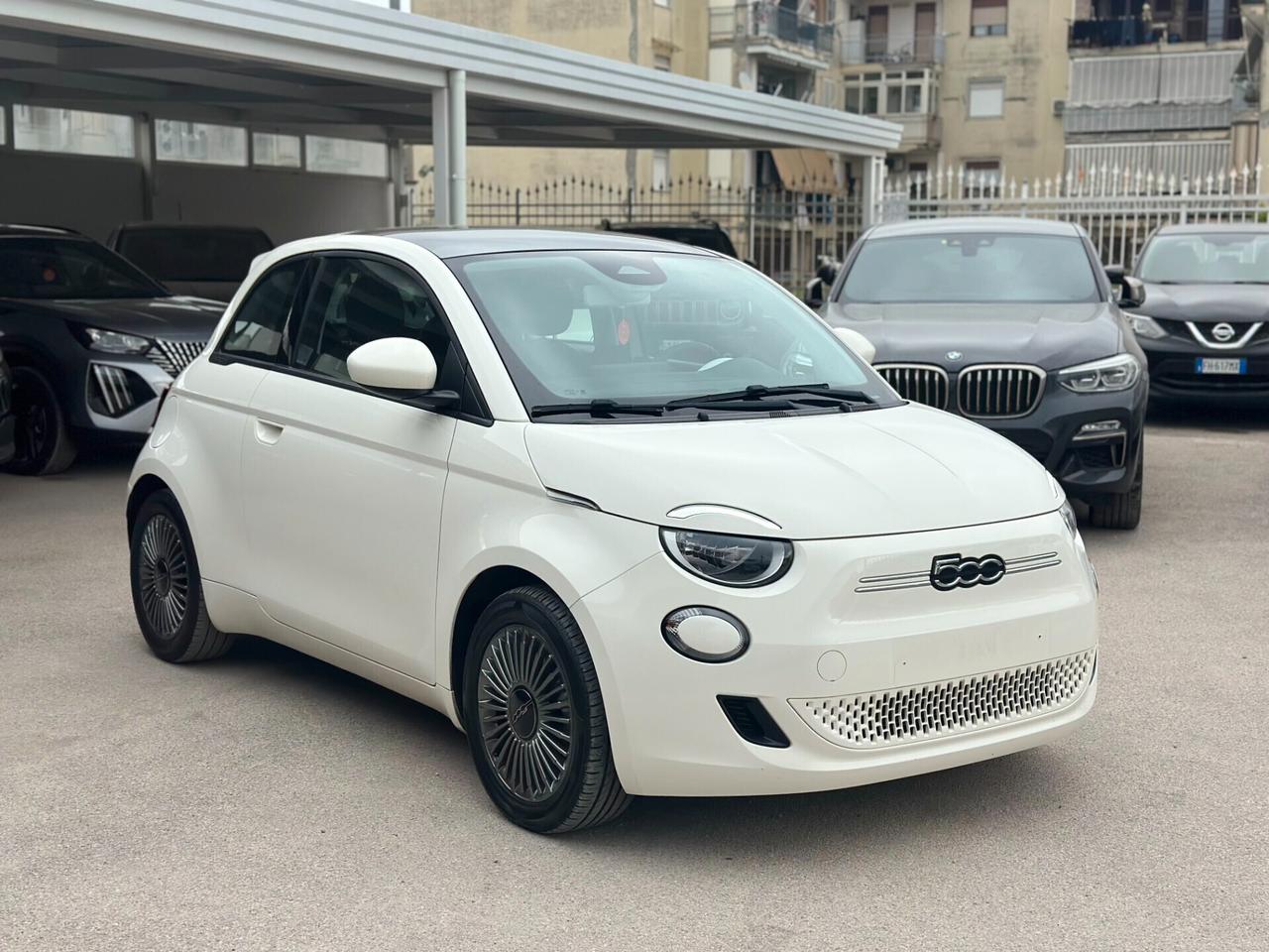 Fiat 500 500e Berlina 42 kWh