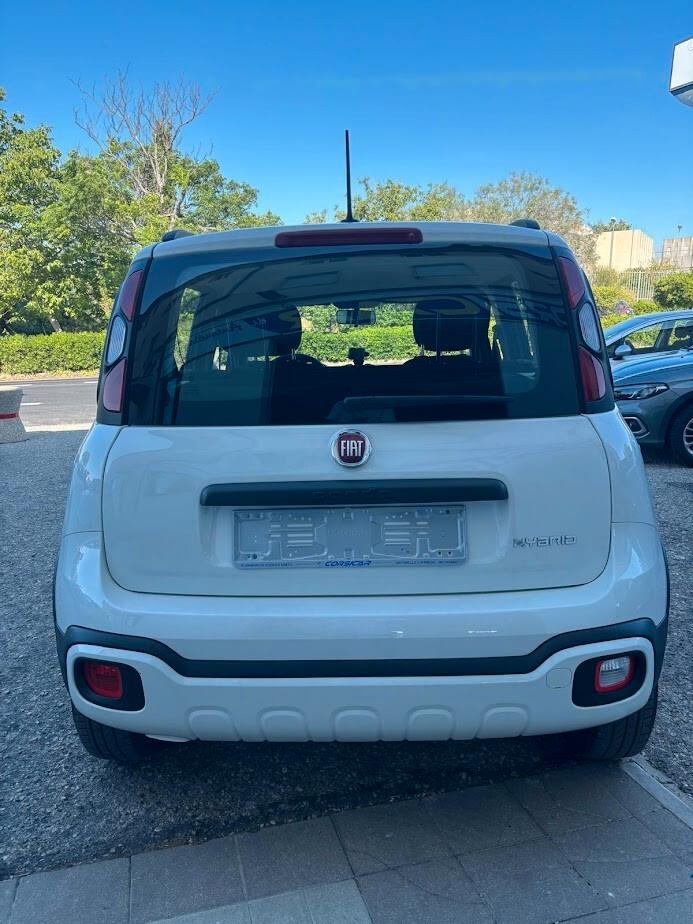 Fiat Panda 1.0 FireFly S&S Hybrid City Cross