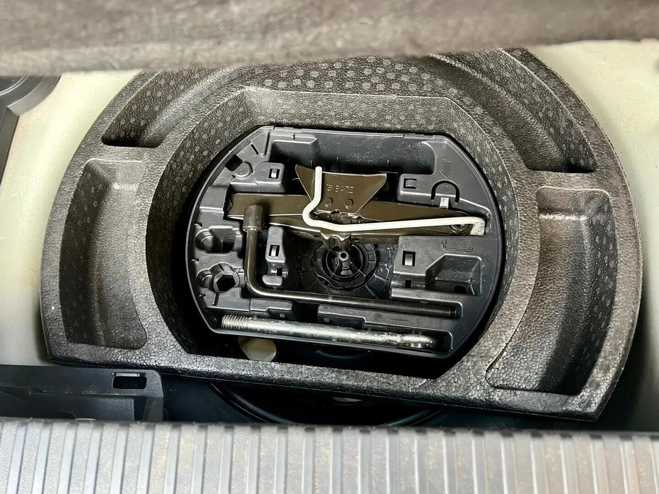 Citroen C3 Aircross 1.2 PureTech 82cv E6 Shine KM CERT-NAVI-SENSORI-BT