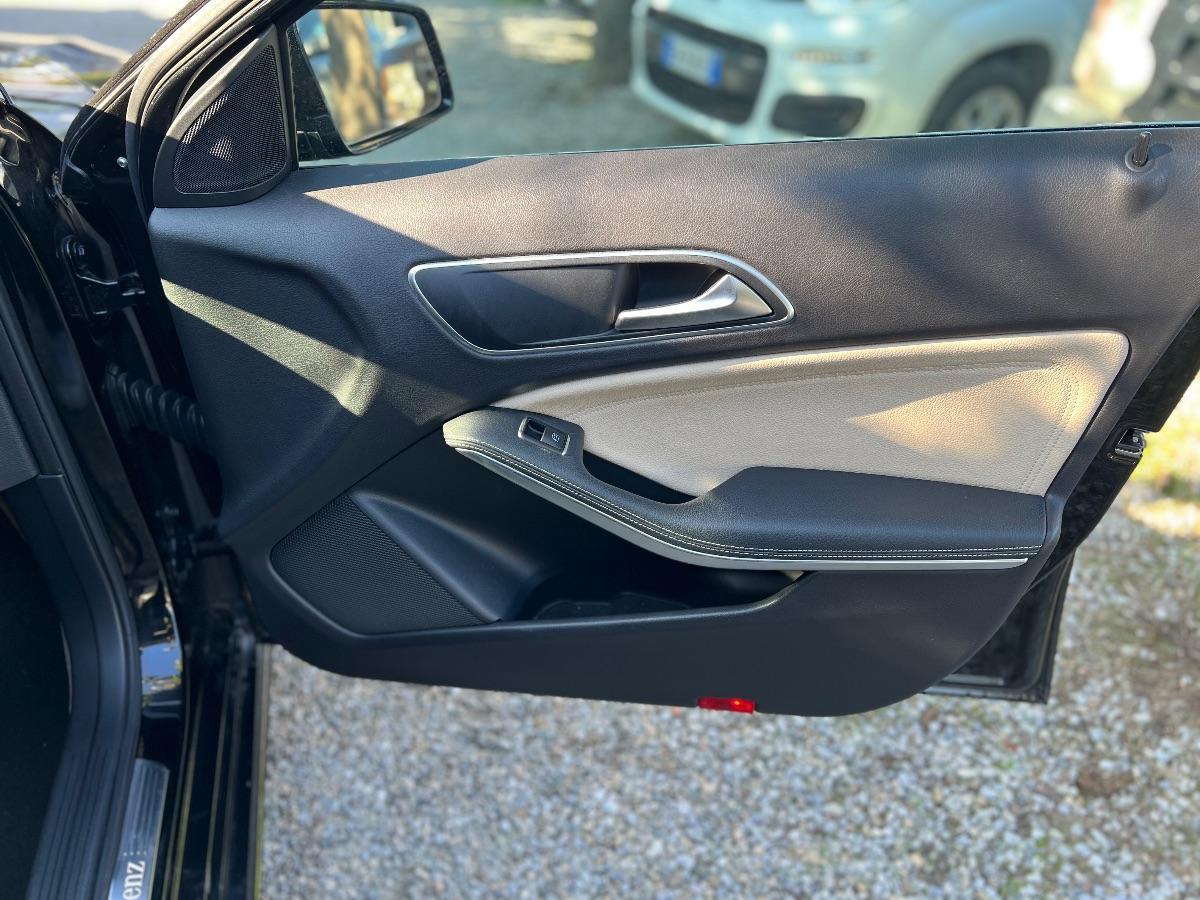 MERCEDES - Classe A - 180 CDI BlueEFFICIENCY Automatic Premium FULL
