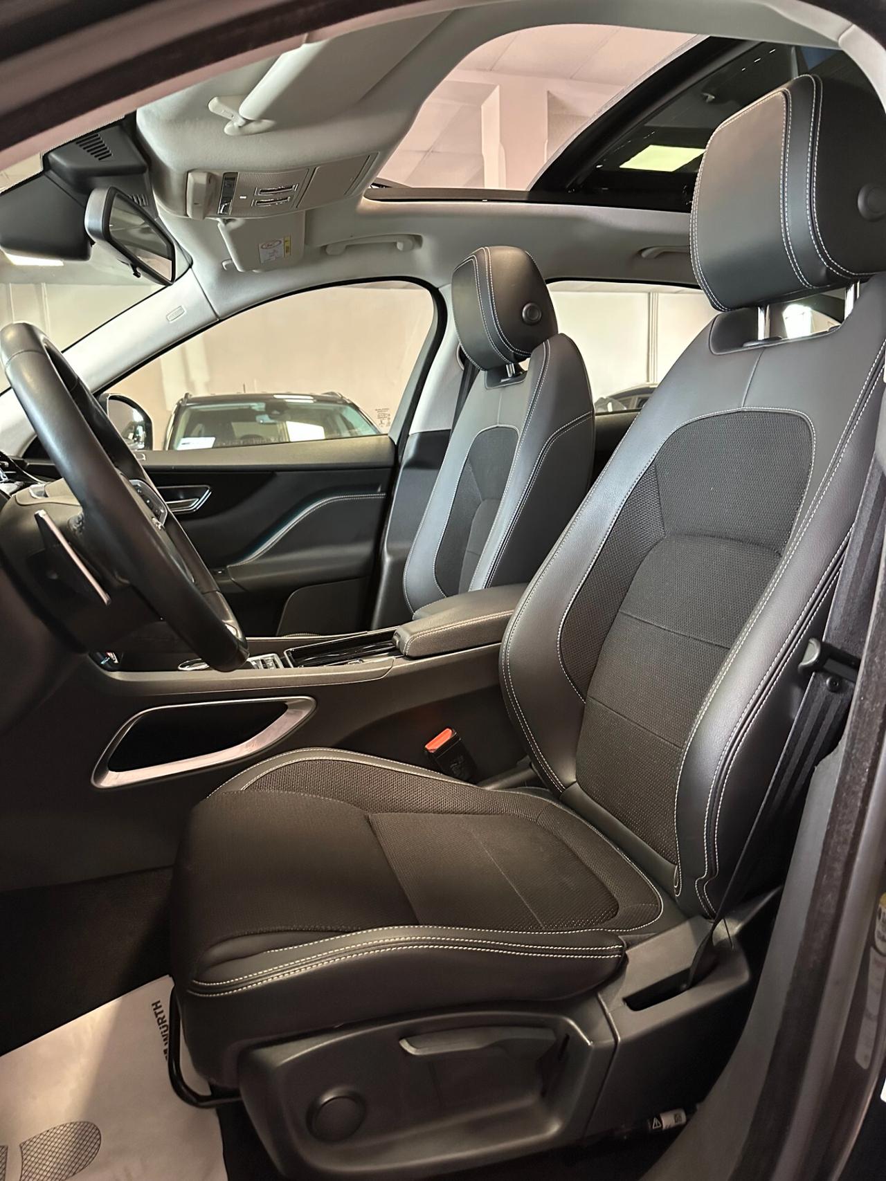 Jaguar F-Pace 2.0d R-Sport Awd 180cv autom