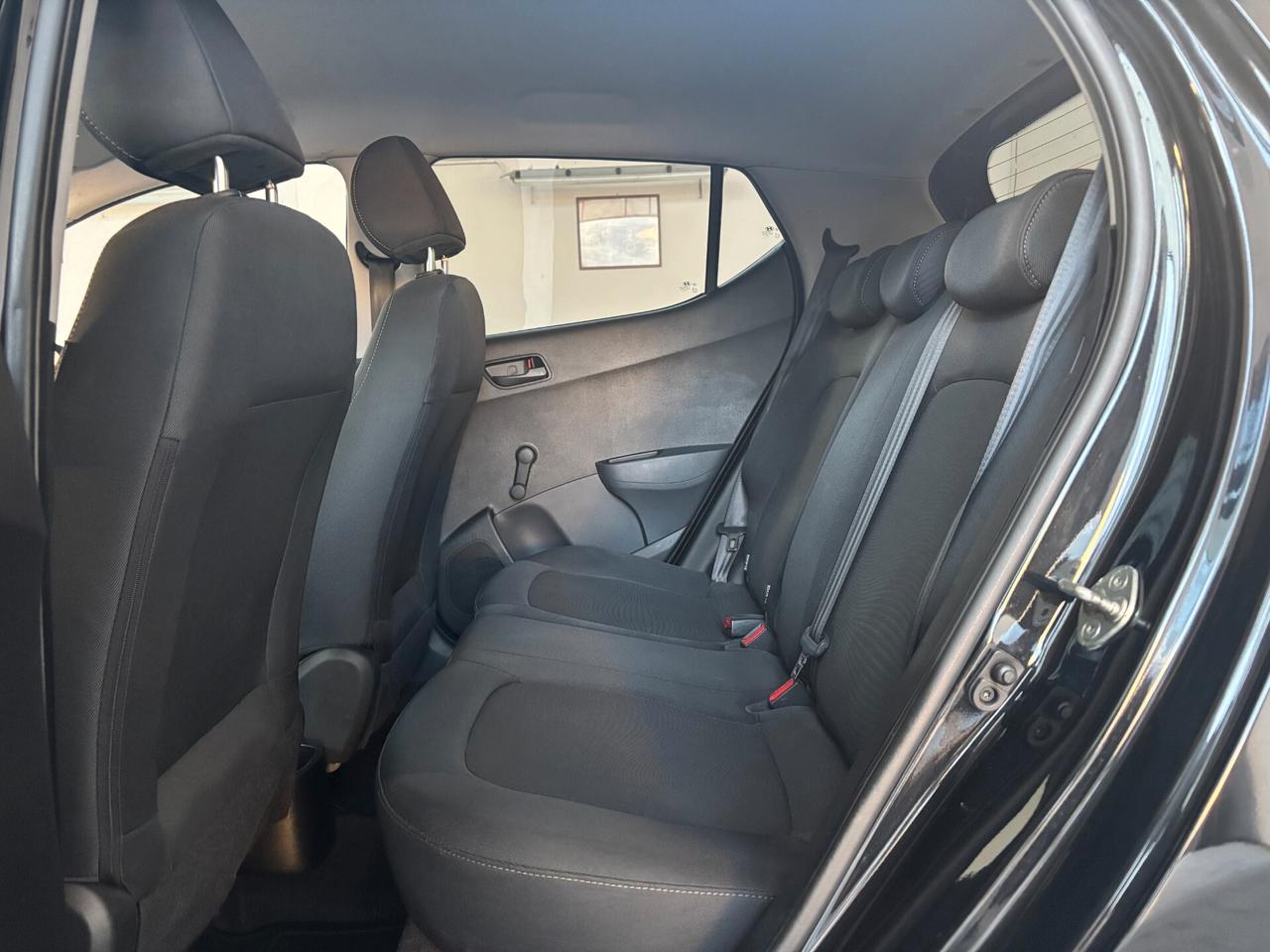 Hyundai i10 1.0 MPI Tech