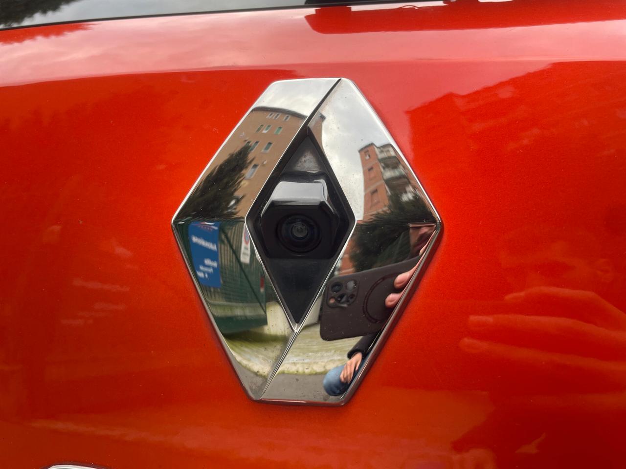 Renault Clio UNICO PROPRIETARIO - NEOPATENTATI