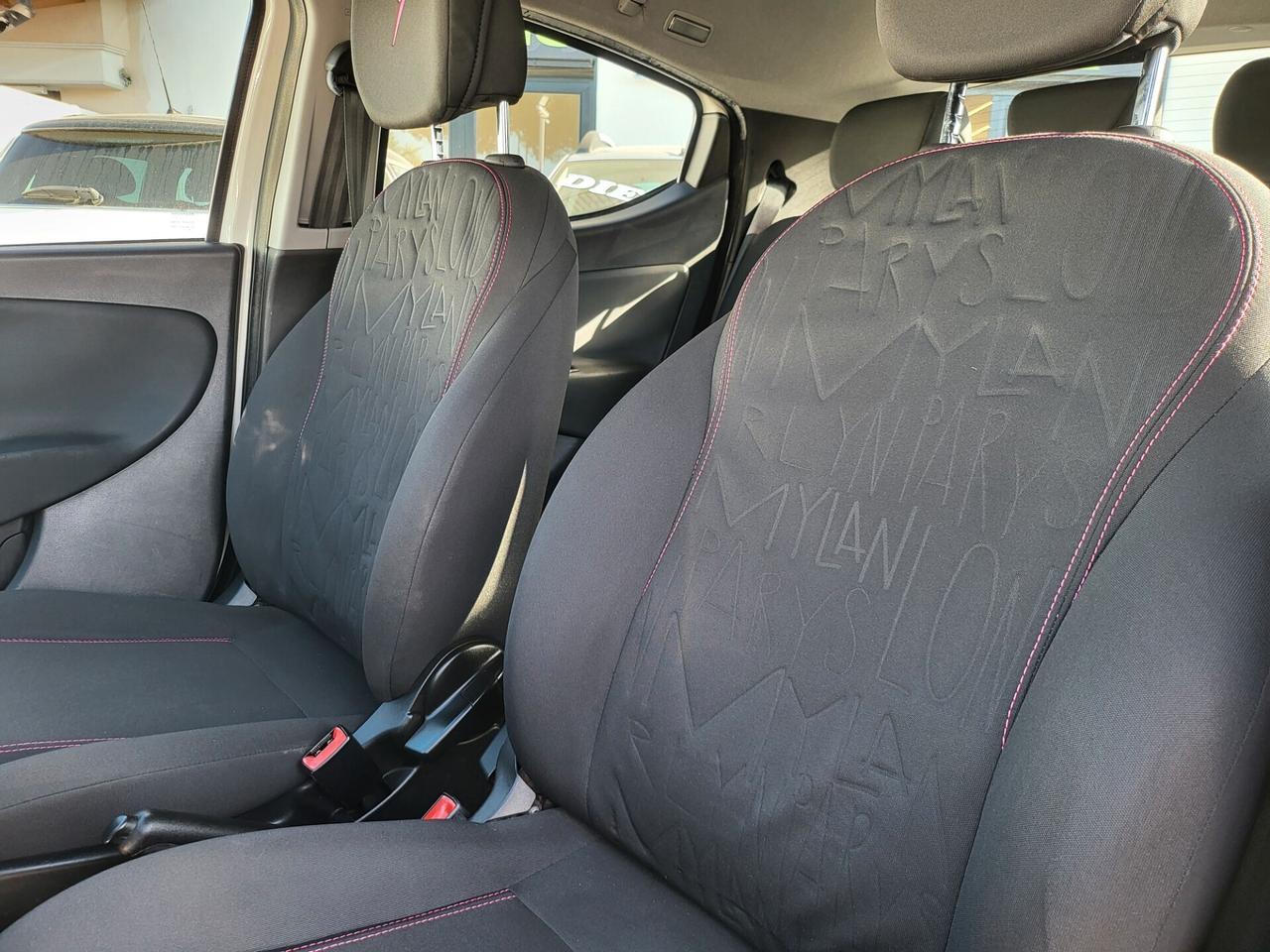 Lancia Ypsilon - 2014 1.2 69 CV 5 porte GPL Ecochic Elefantino