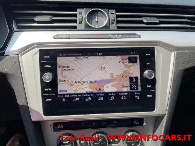 VOLKSWAGEN Passat Variant 2.0 TDI Business BlueMotion Tech. PROMO !!