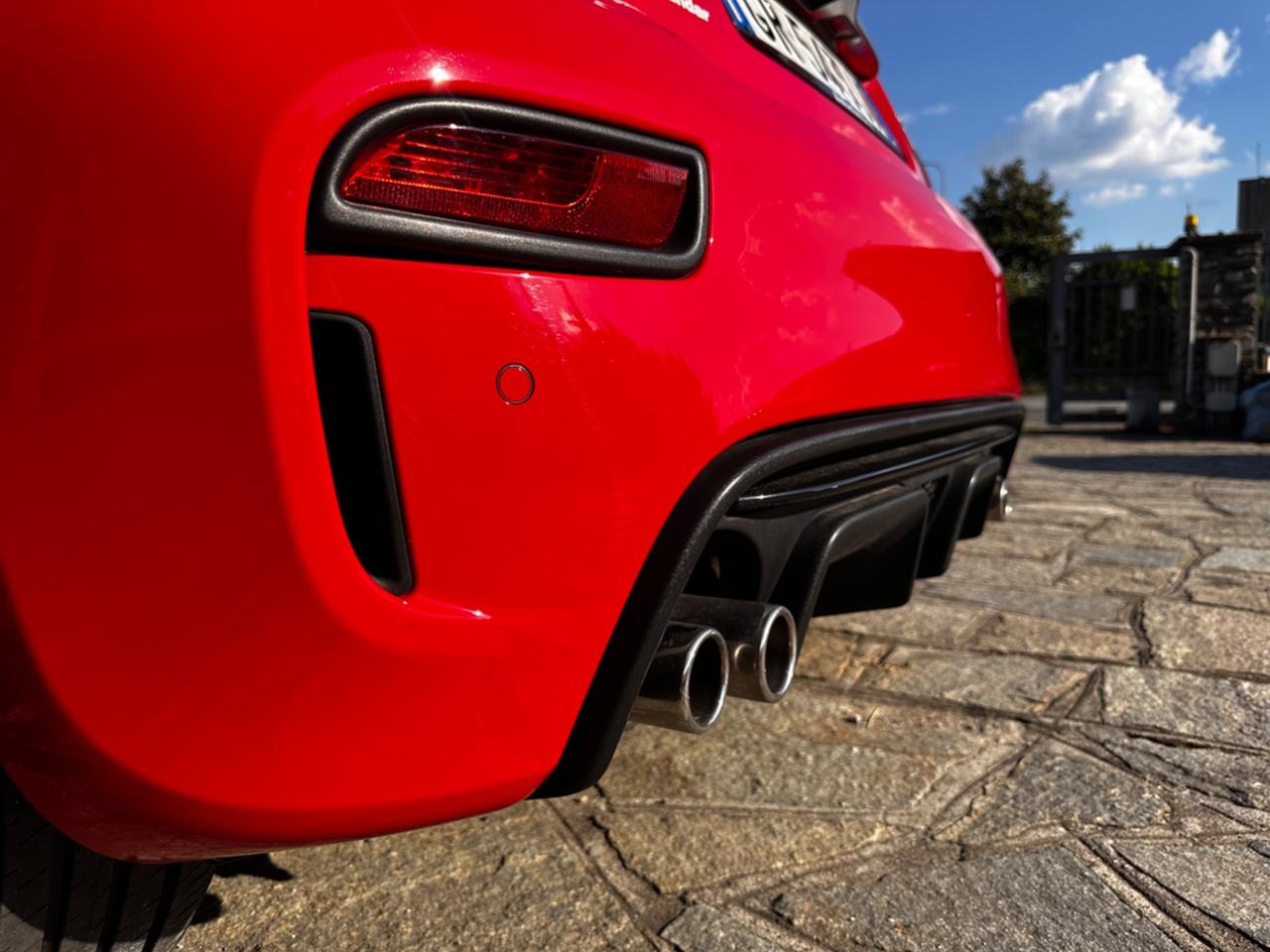Abarth 595 1.4 Turbo T-Jet 160 CV Pista