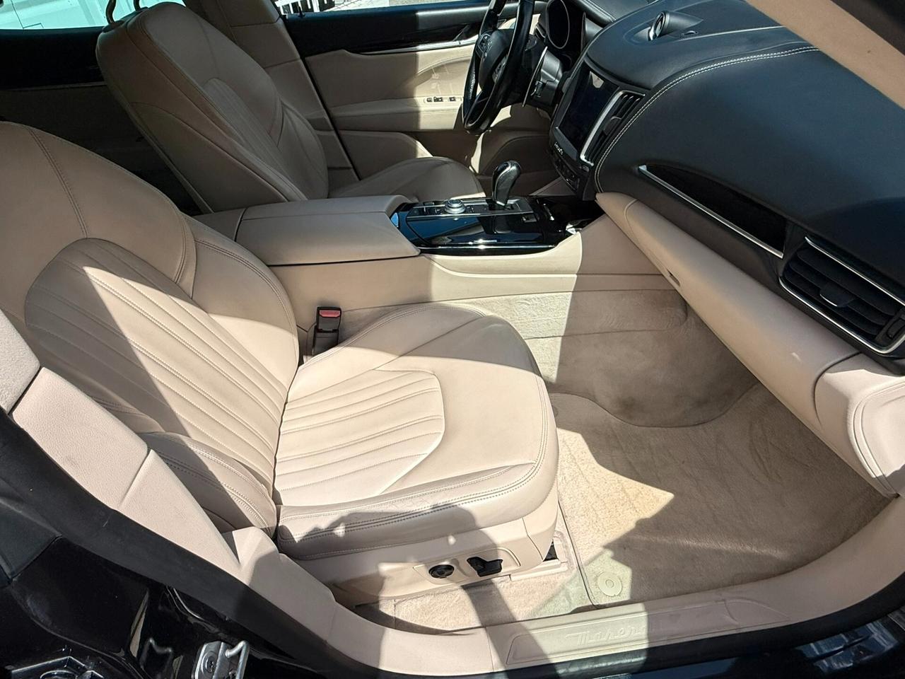 Maserati Levante V6 Diesel AWD Gransport 250 CV