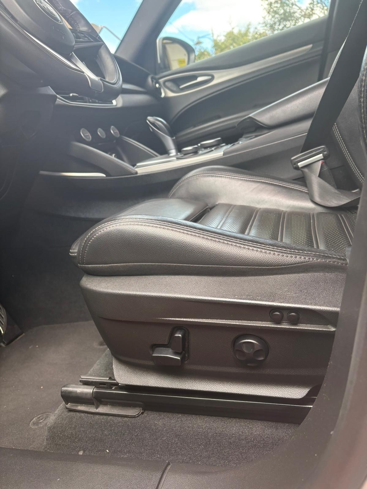 Alfa Romeo Stelvio 2.2 Turbodiesel 210 CV AT8 Q4 Executive