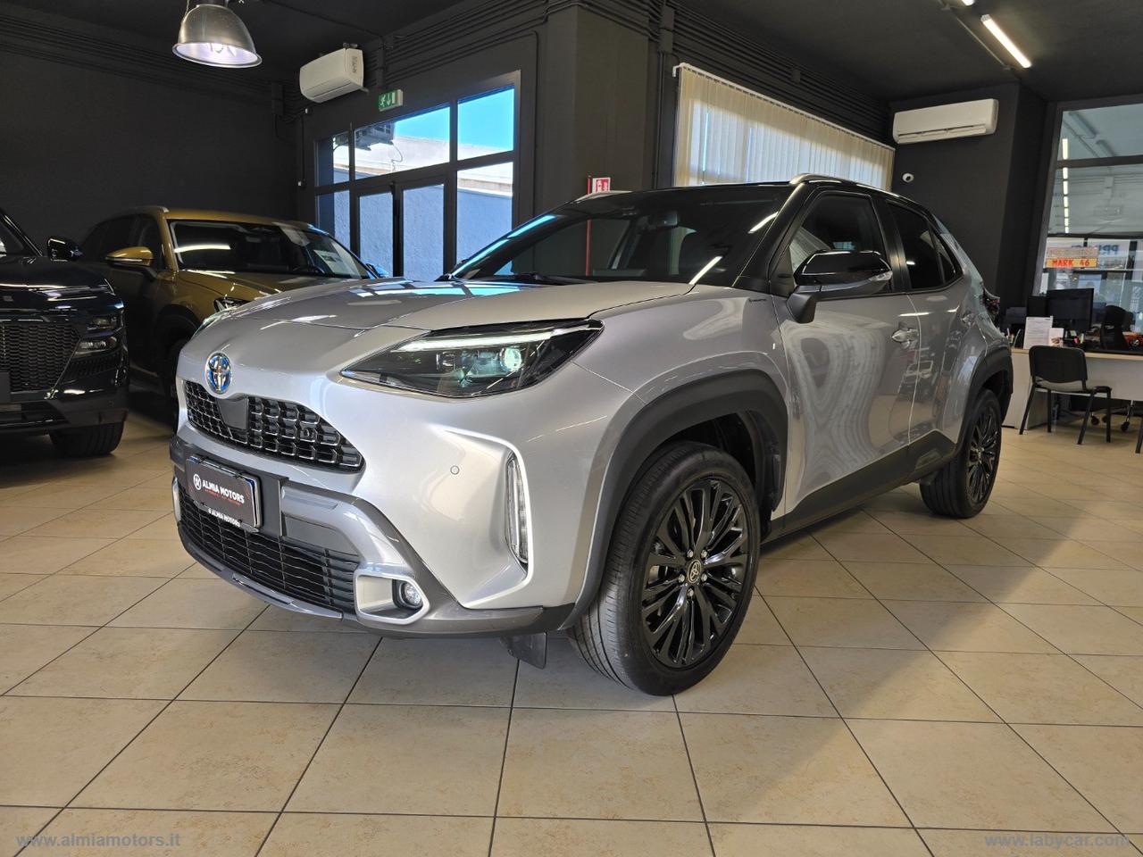 TOYOTA Yaris Cross 1.5 Hybrid 5p. E-CVT Advent.