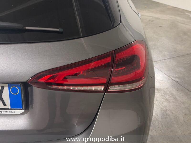 Mercedes-Benz Classe A - W177 2018 Diesel A 180 d Premium auto