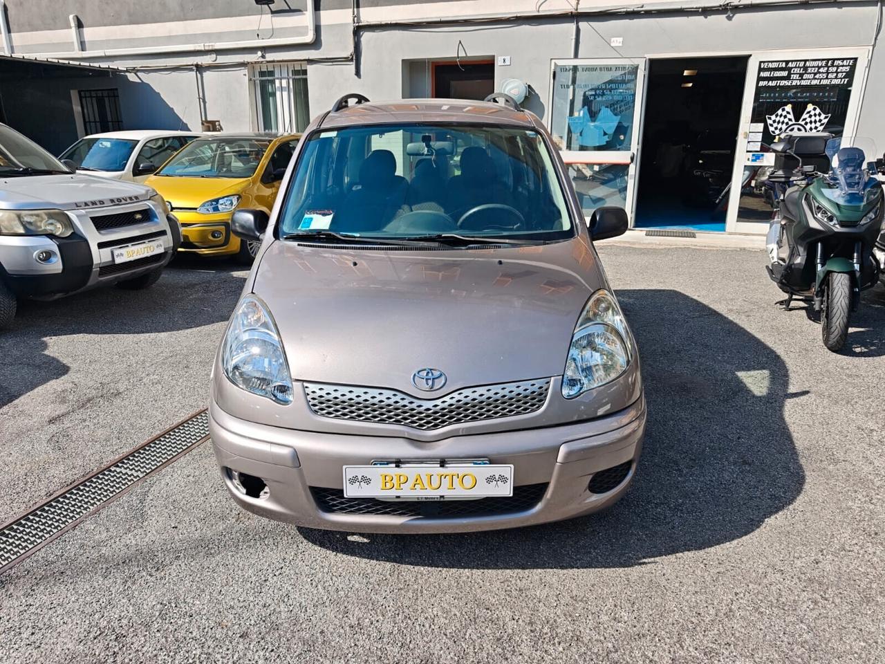 Toyota Yaris Verso 1.4 Tdi D-4D cat Luna '03