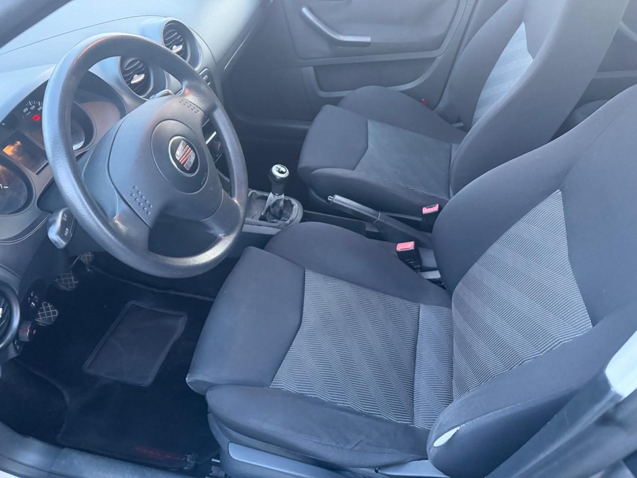 Seat Ibiza 1.4 16V 5p. Xplod