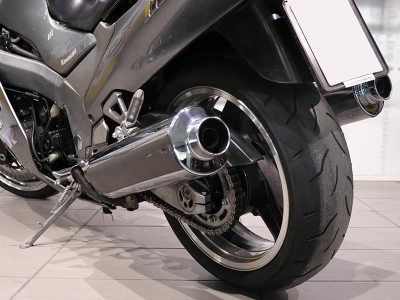 Kawasaki ZZR 1100