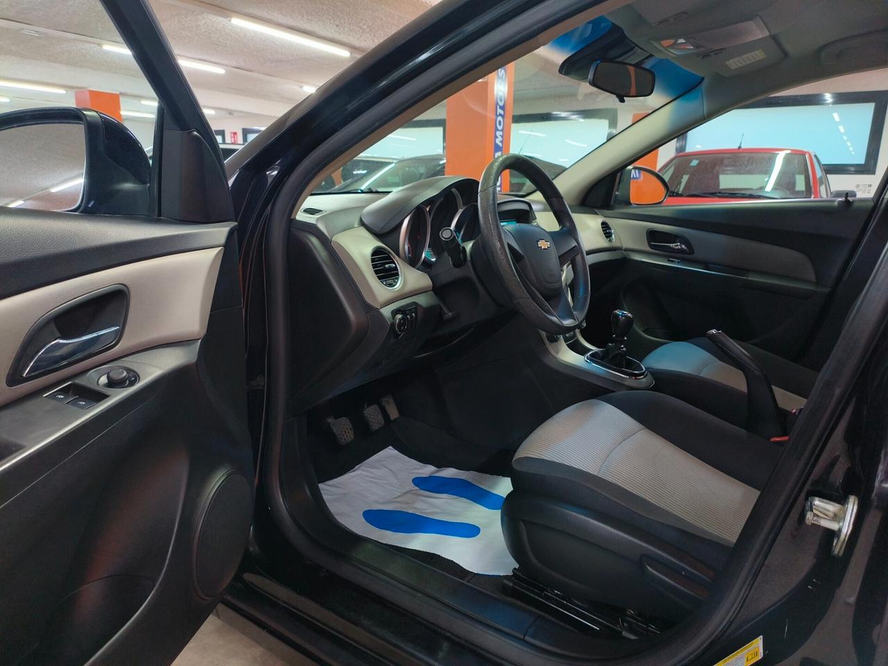 Chevrolet Cruze 1.6 5 porte LT - Unico Propr.