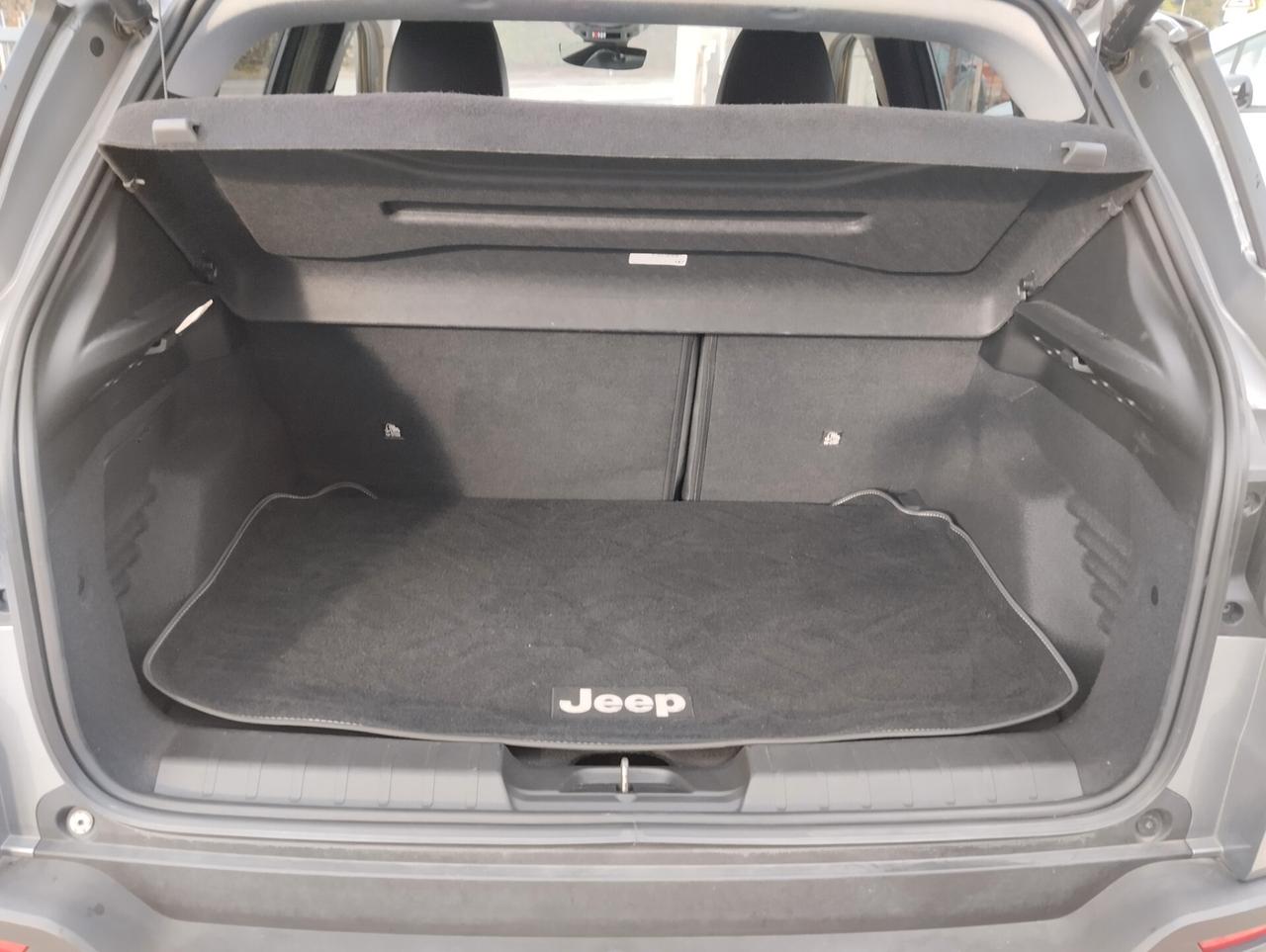 Jeep Avenger 1.2 Turbo 100 CV Summit