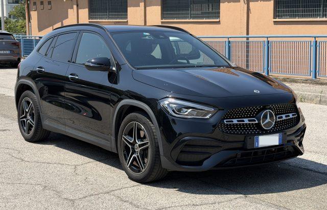 MERCEDES-BENZ GLA 200 d Automatic 4Matic Premium AMG Line