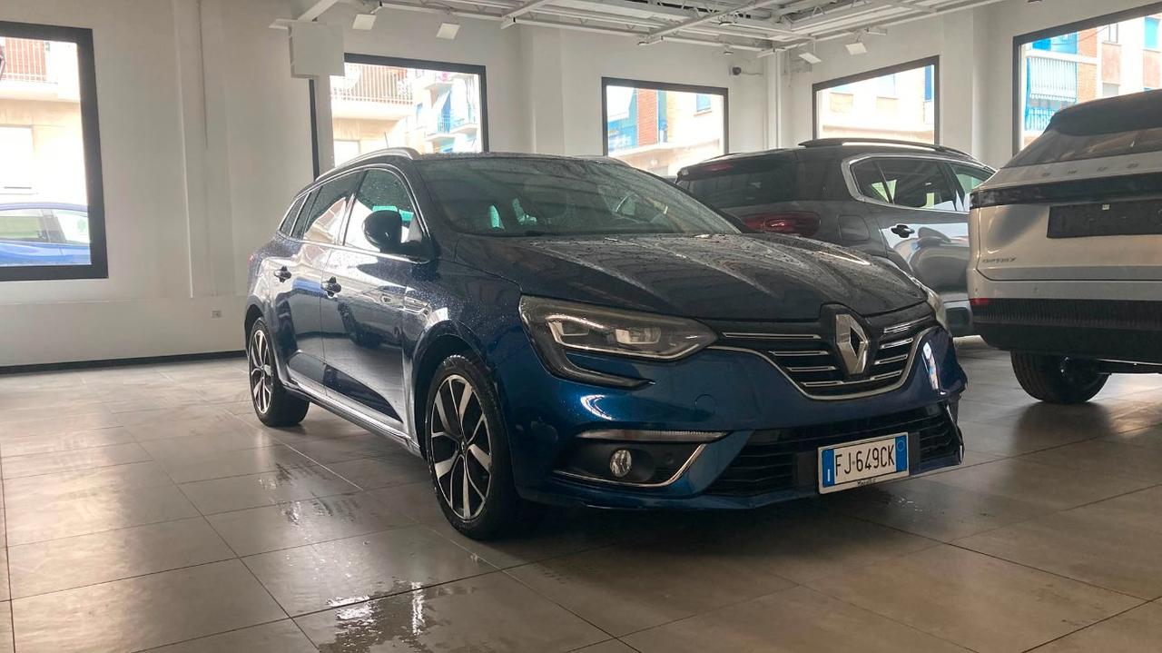 Renault Megane Sporter 1.5 dci 110cv edc