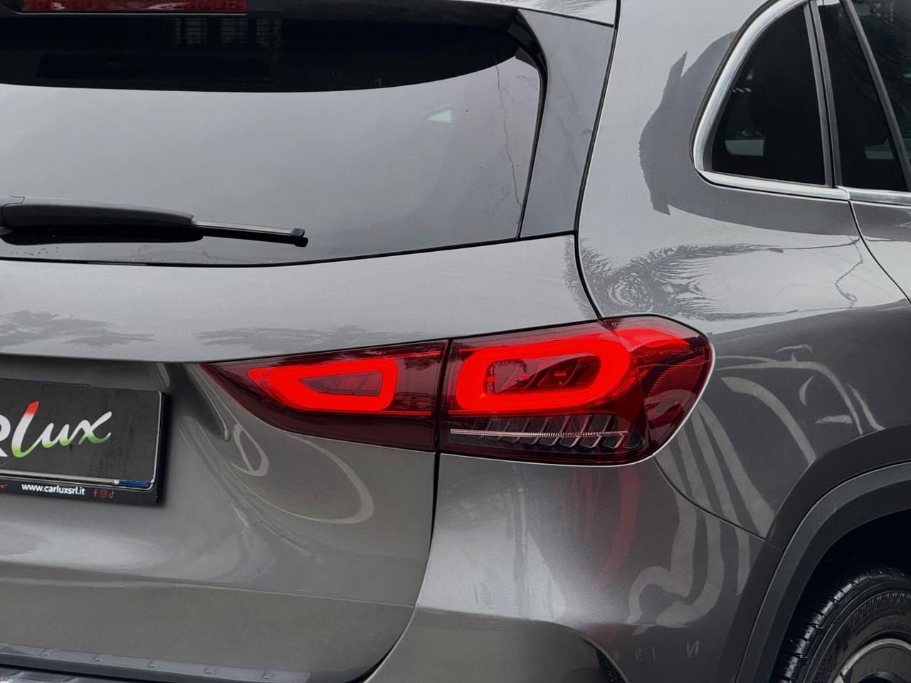 Mercedes-Benz GLA 200 d Premium AMG TETTO