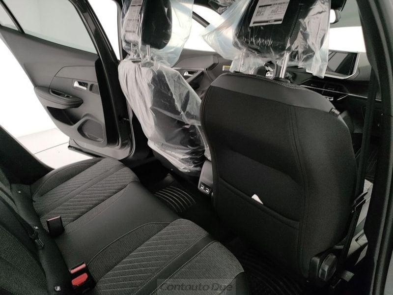 Peugeot 2008 2008 1.2 hybrid Allure 145cv e-dcs6