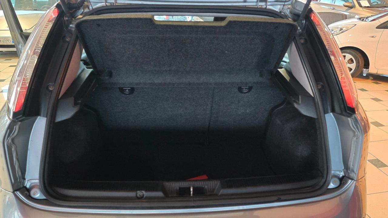 Fiat Grande Punto 1.3 MJT 75 CV 5 porte S&S dinamic