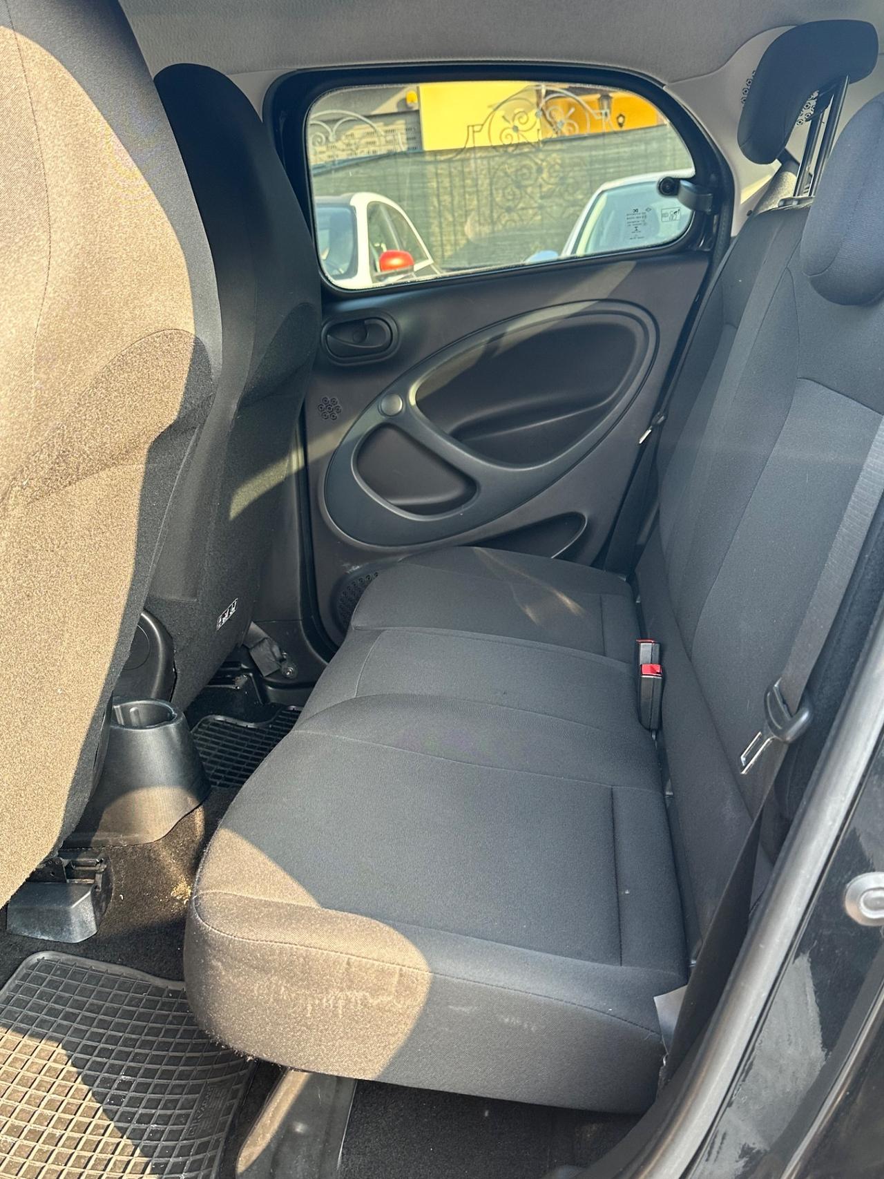 Smart ForFour 70CV 1.0 Twinamic Passion Anno 2019