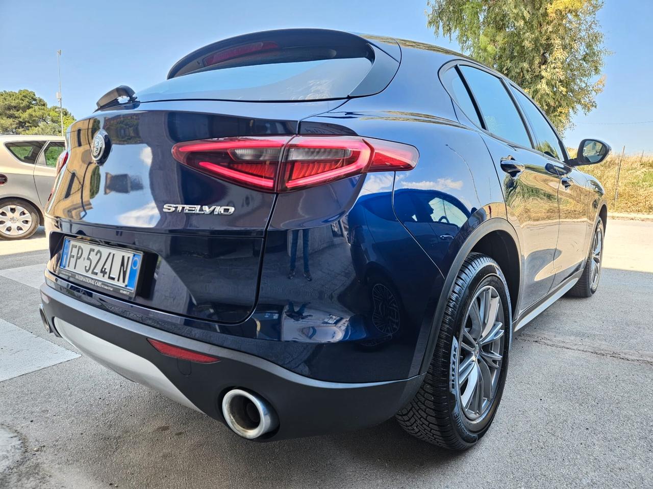 Alfa Romeo Stelvio 2.2 Q4 210cv diesel FULL