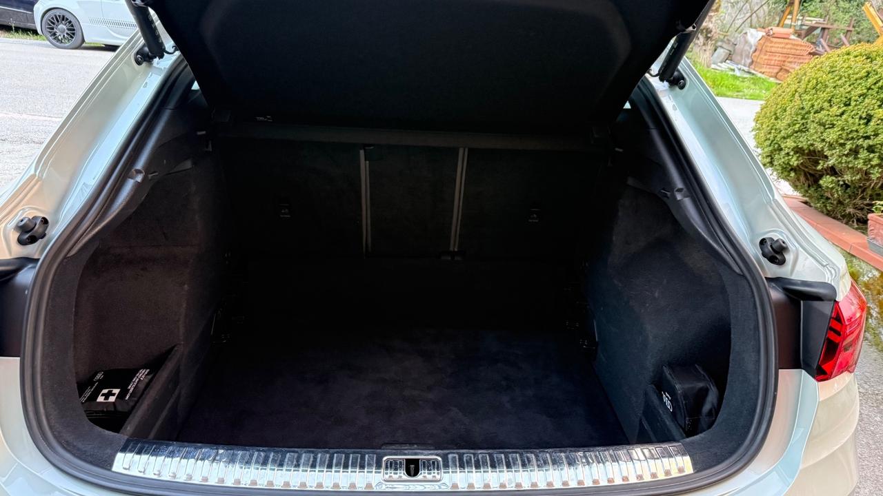 Audi Q3 SPB 40 TDI quattro S tronic line edition