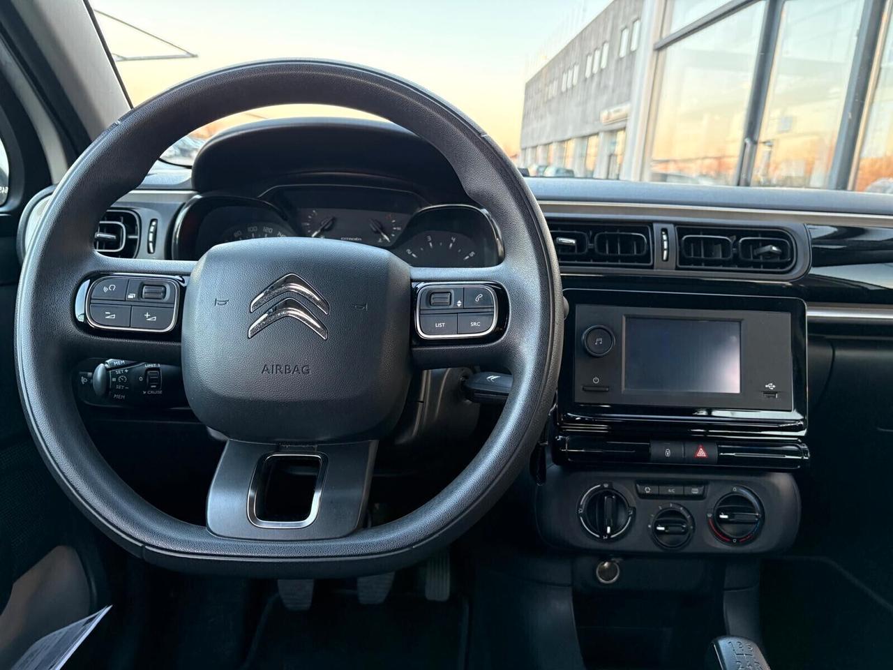 Citroen C3 FEEL PureTech 83 5 p. SPOTICAR