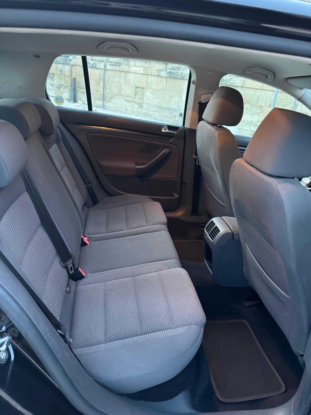 Volkswagen Golf GTD 170cv