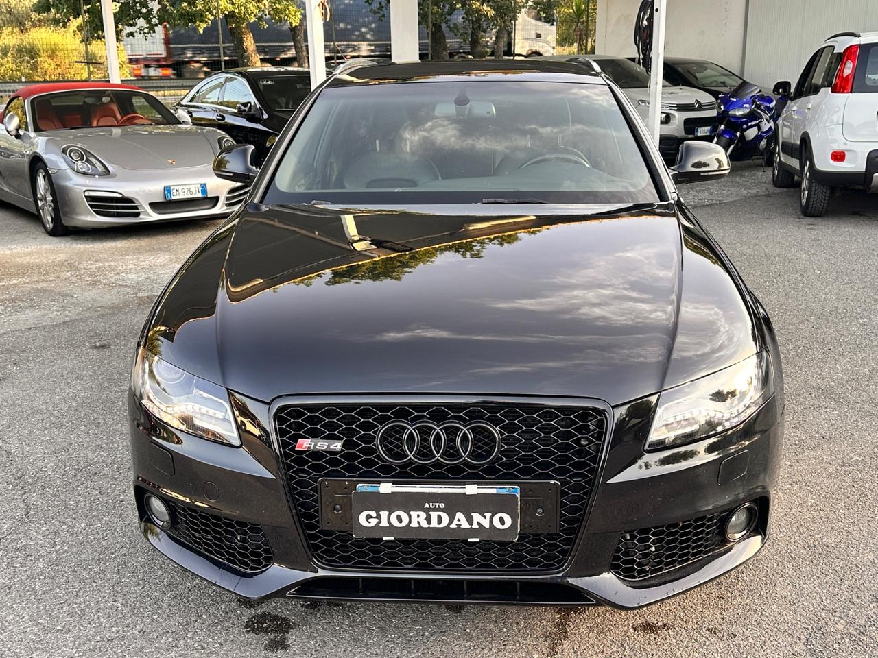 Audi A4 Avant 2.0 TDI 143CV s-Line