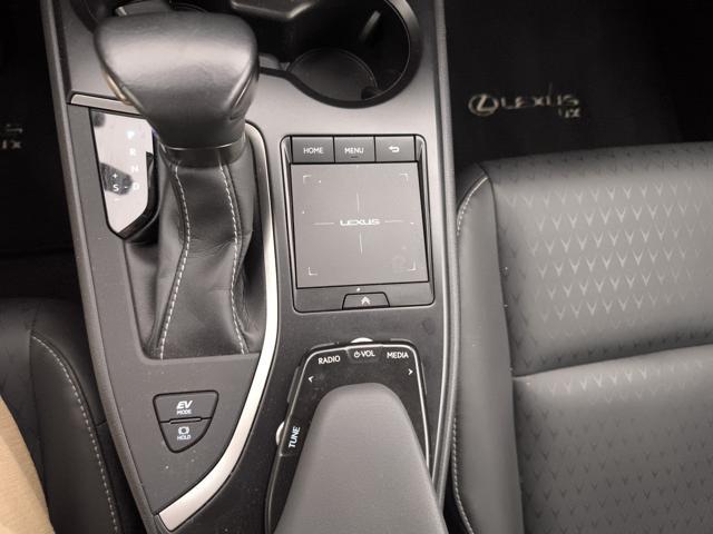 LEXUS UX 250h 250h 2.0 Midnight 2wd cvt