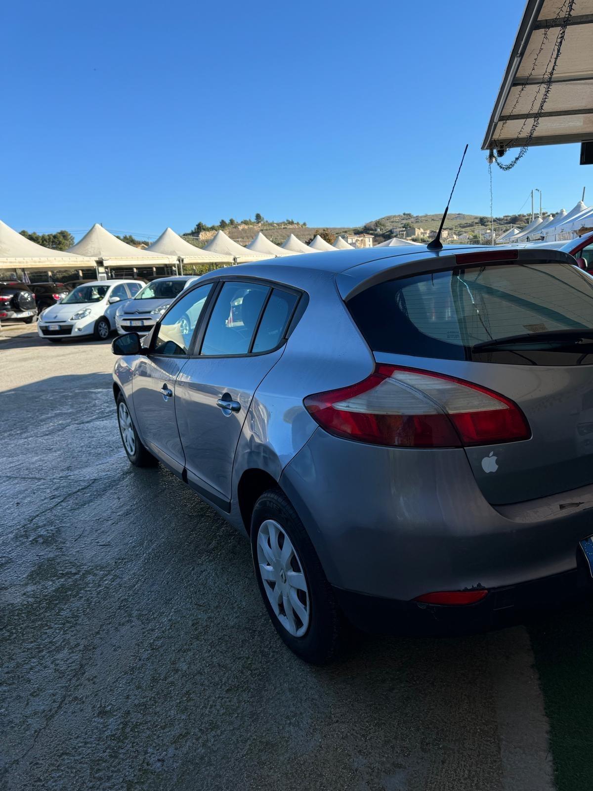 Renault Megane Mégane 1.5 dCi 90CV SporTour Confort