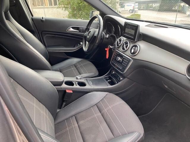 Mercedes-benz GLA 200 CDI Automatic 4Matic Sport