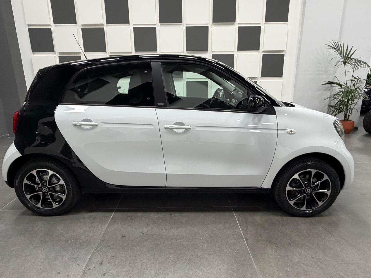 Smart ForFour 70 1.0 Passion