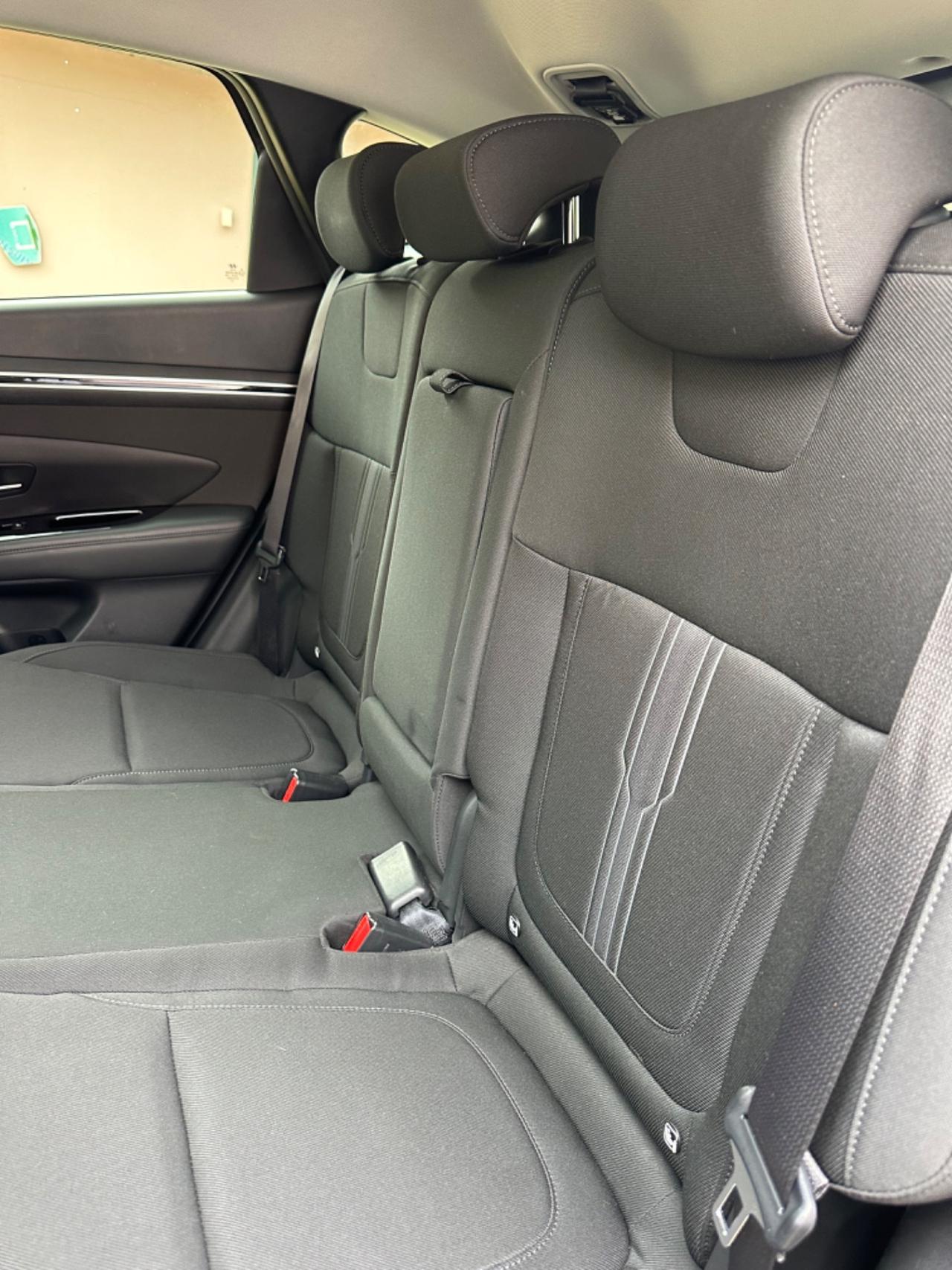 Hyundai TUCSON 1.6 HEV 4WD EXELLENCE KMCERT UNICOPR GARANZ