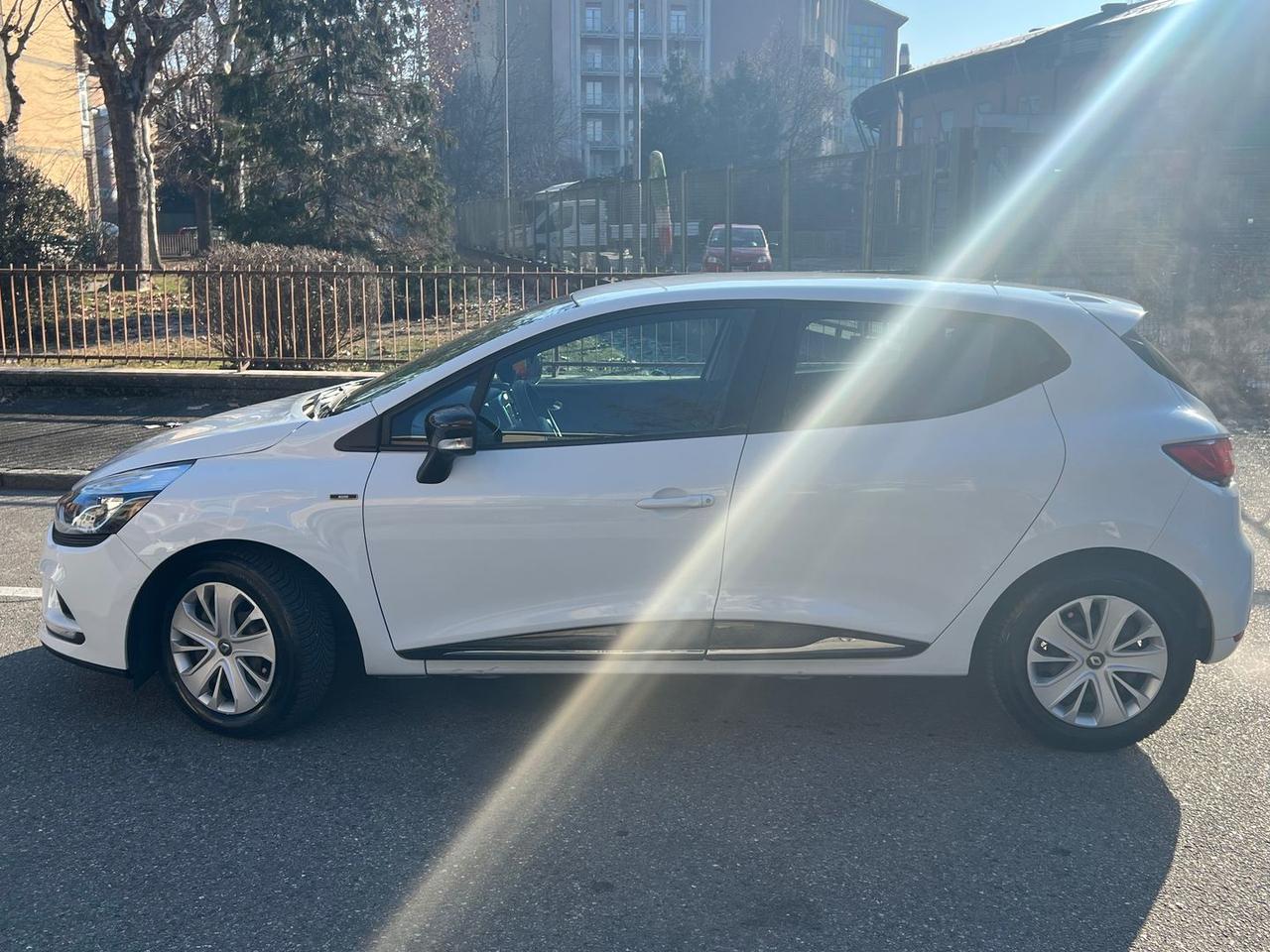 Renault Clio Intens 0.9 ENERGY TCe 75 #8518