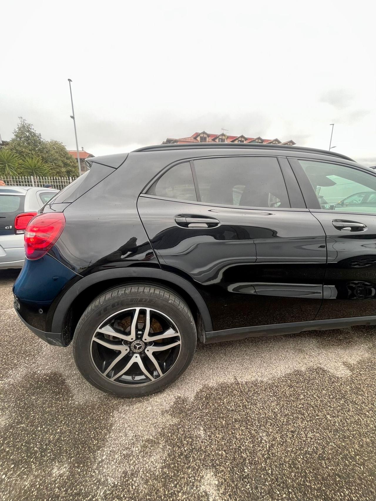 Mercedes-benz A 180 d Automatic Black Edition