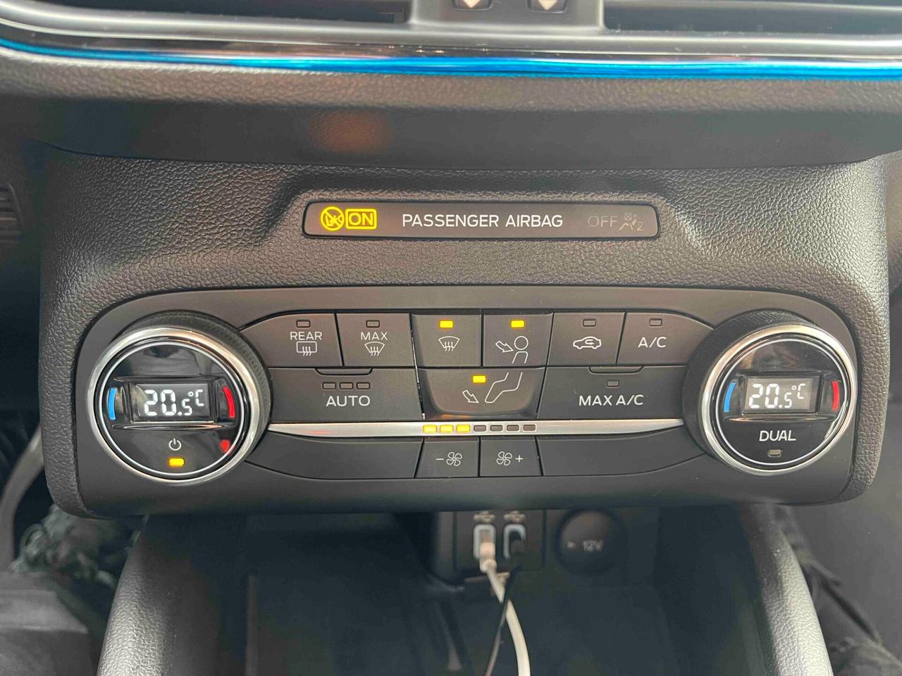 Ford Focus 1.0 EcoBoost Hybrid 125 CV 5p. ST-Line NEOPATENTATI CATENA