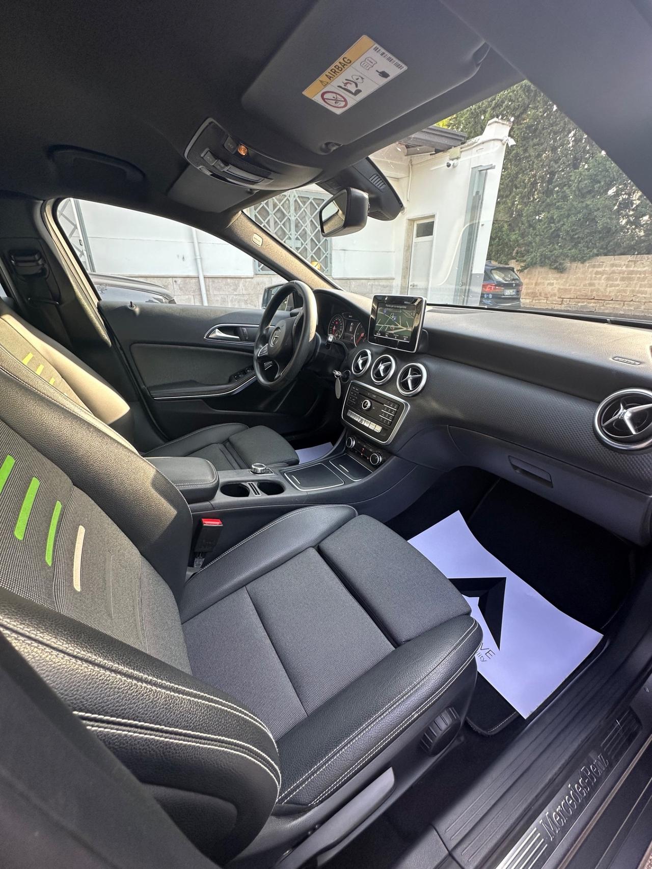 Mercedes-benz A 160 d Automatic Premium