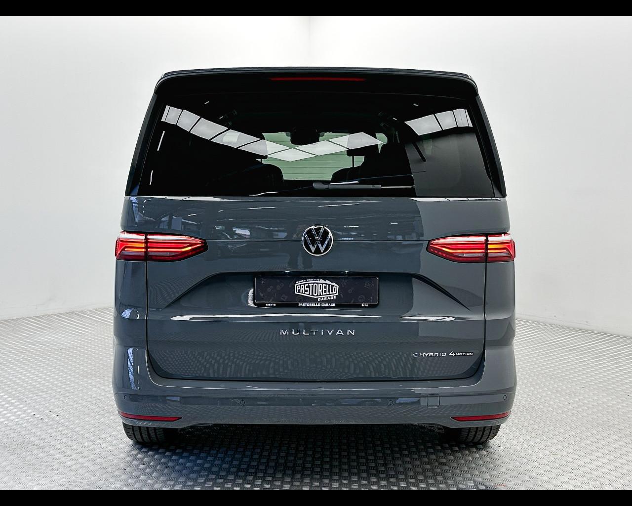 VOLKSWAGEN Multivan 7ª '21-> - Multivan 1.5 PHEV DSG 4Motion Space
